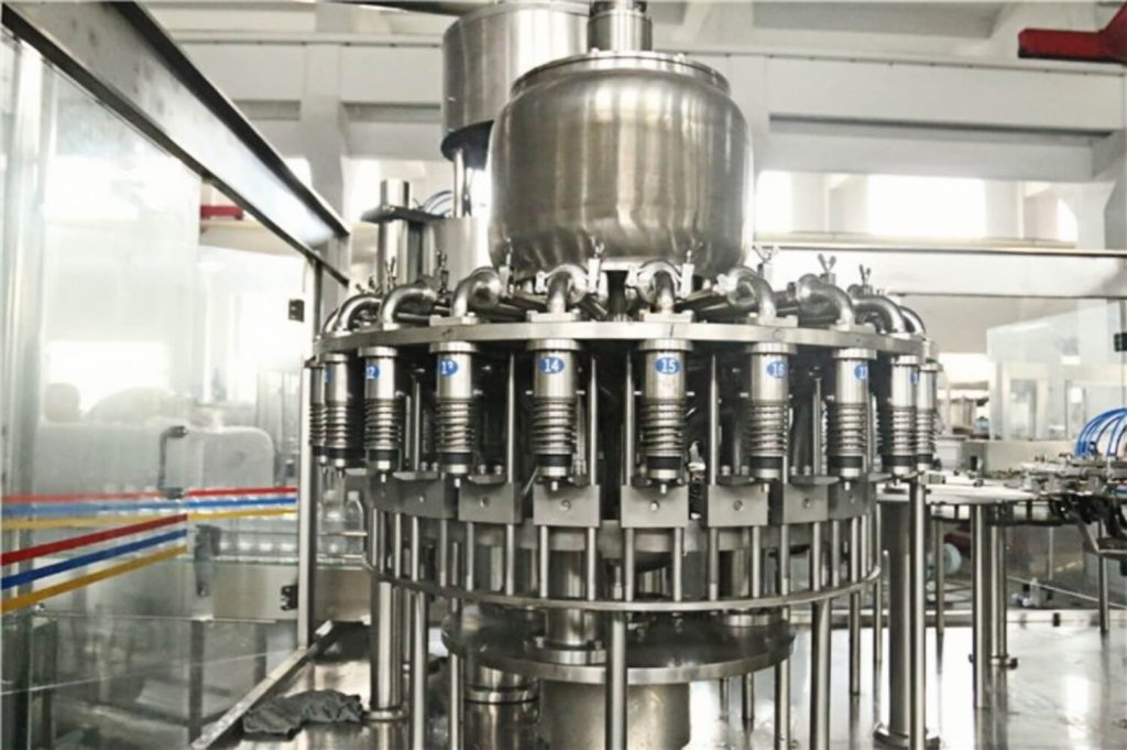efficient automatic 3 in 1 juice filling system for bottles